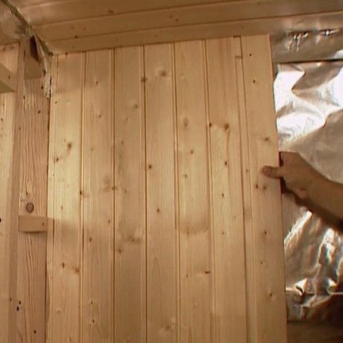 Vertical method of laying lining
