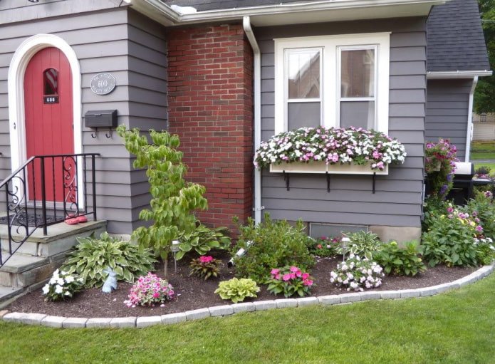 flowerbeds