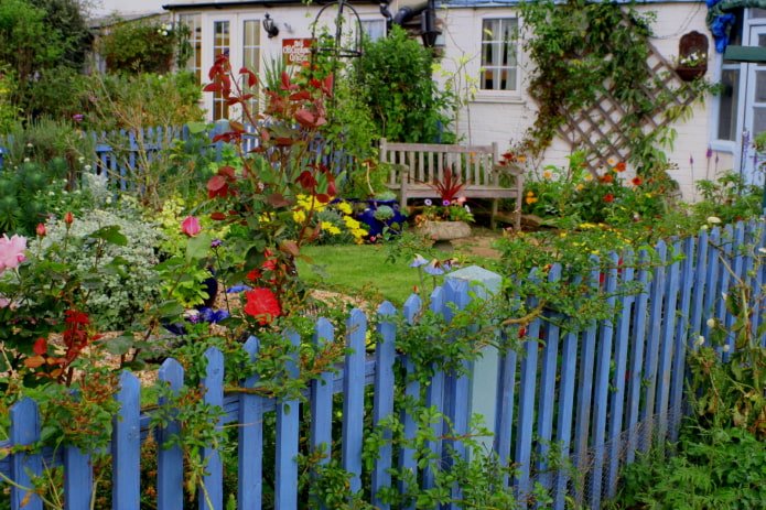 Front garden in a rustic style