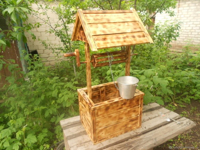 wooden well