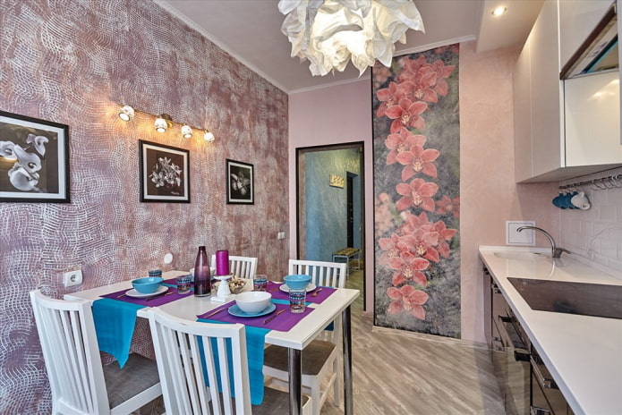 combination of wallpaper under plaster