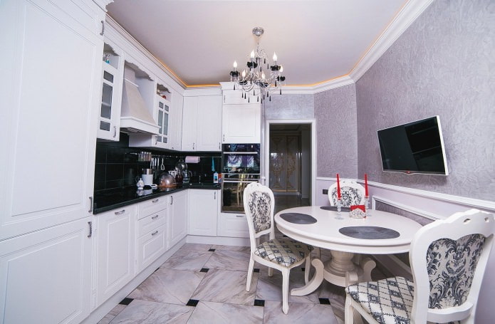 gray wallpaper in the kitchen