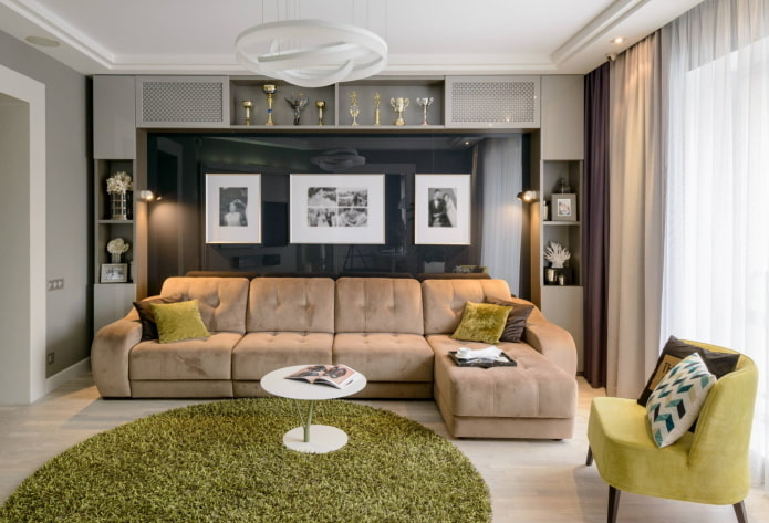 photos above the sofa in the interior