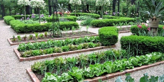 brick fencing for a garden bed