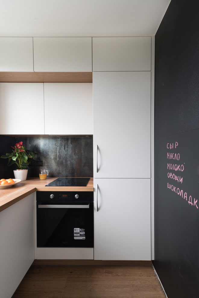 Built-in refrigerator and oven