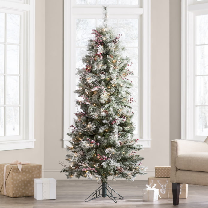Christmas tree with an open stand