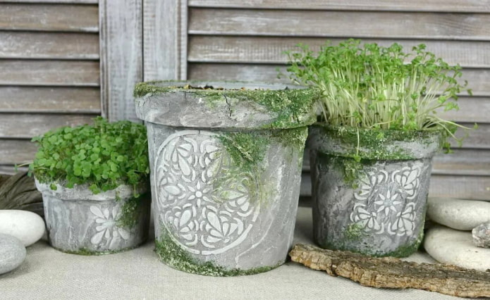 Painted concrete flowerpot
