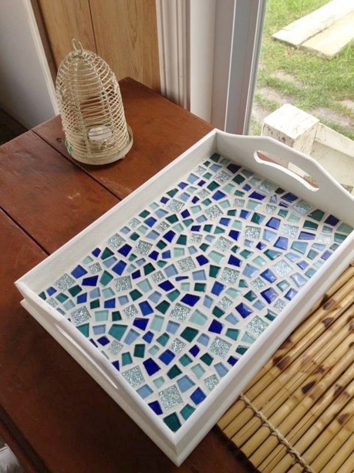 Tray