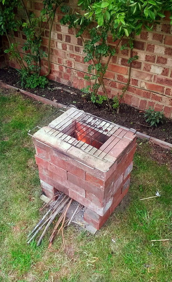 Camping barbecue