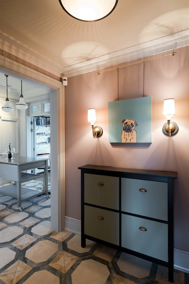 auxiliary lighting in the hallway interior