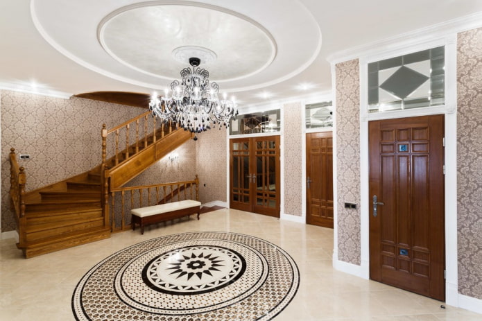 lighting in the hallway in the interior of the house
