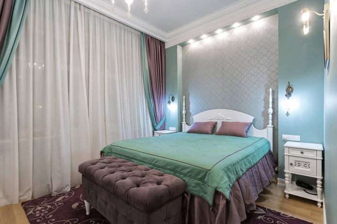 Spot light above the headboard
