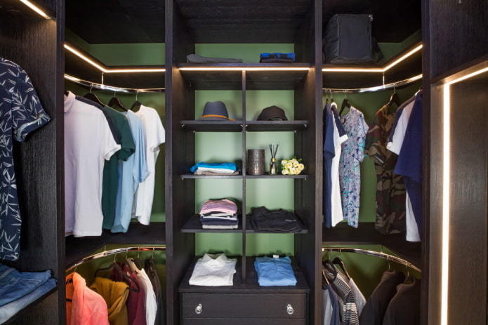 Wardrobe lighting