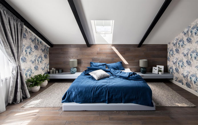 wall behind the bed