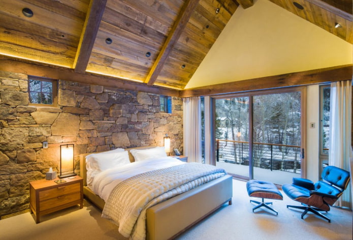 natural stone in the interior