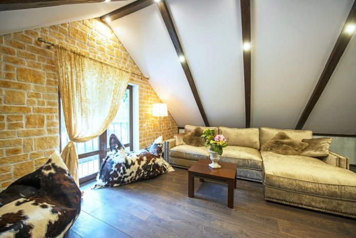 artificial stone in the interior