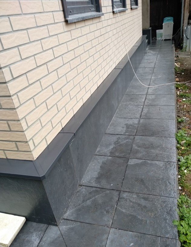 dark baseboard of a country house
