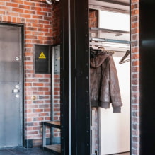 How and what to finish the slopes of the entrance door?-4