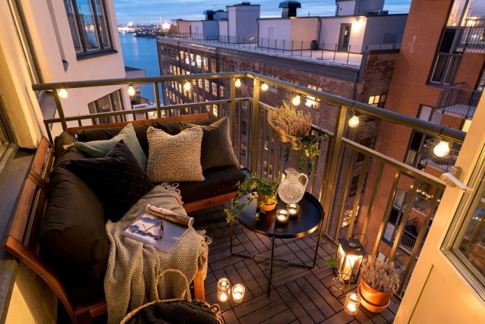 garland for the balcony