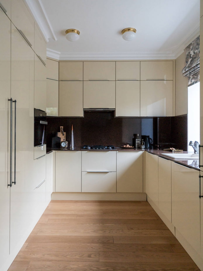 tall units in the kitchen