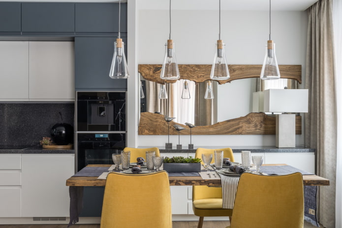 mirror panel in the kitchen interior