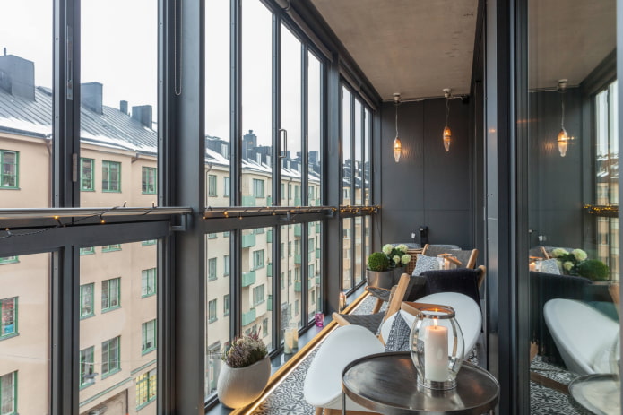 black balcony