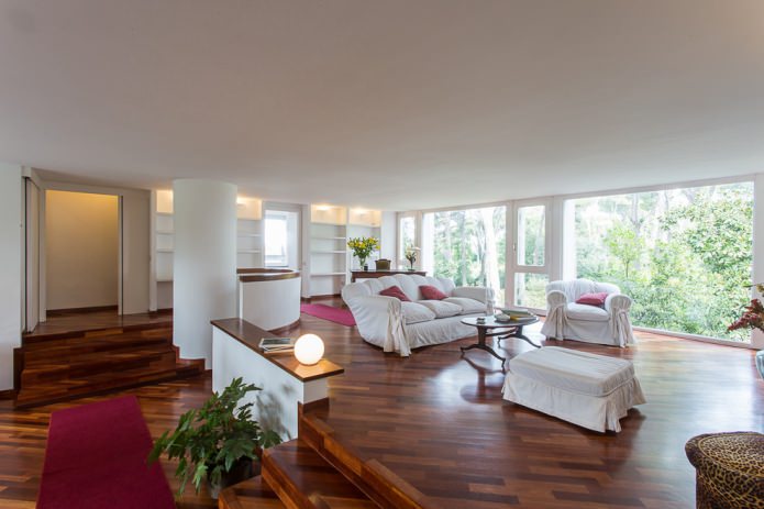 laying parquet in a diagonal deck