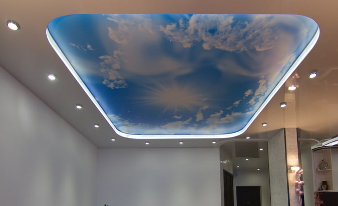 ceiling structure in the form of a floating sky