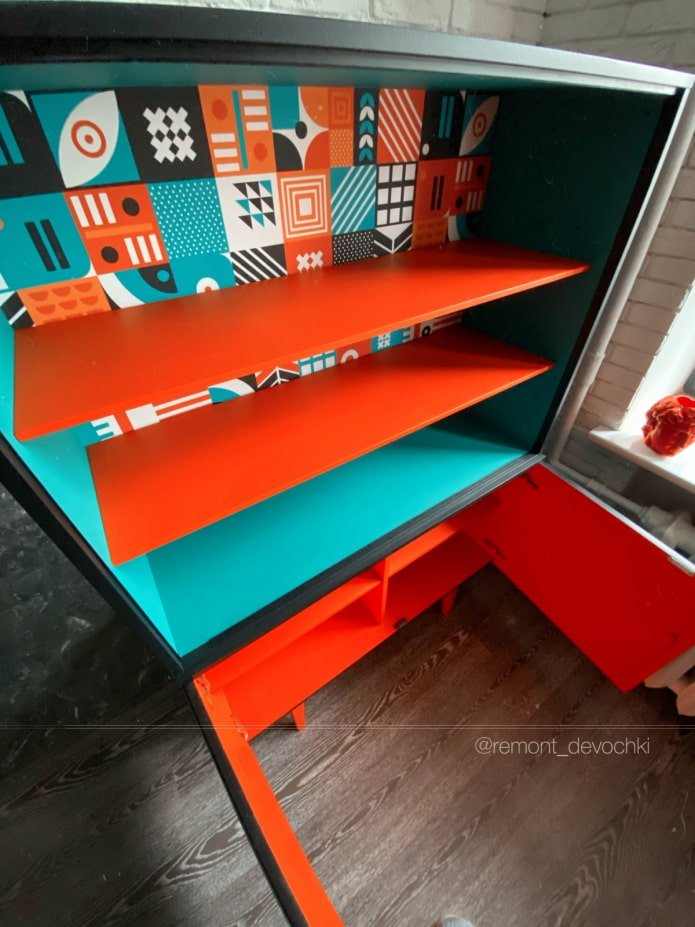 Inside the cabinet
