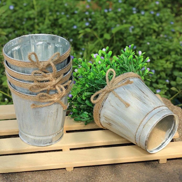 floor flowerpots from buckets