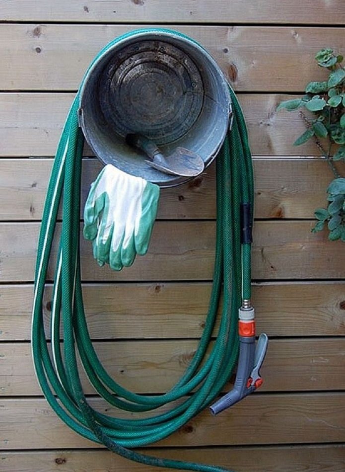 bucket hose reel