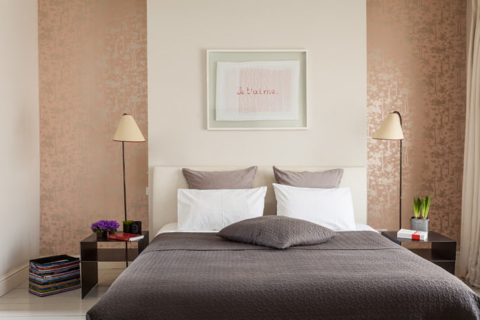 Non-woven wallpaper in the bedroom