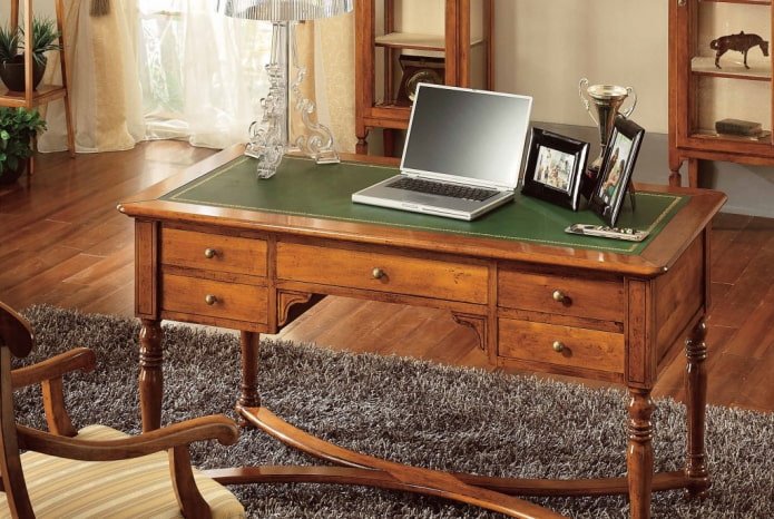 writing desk with cloth in the interior