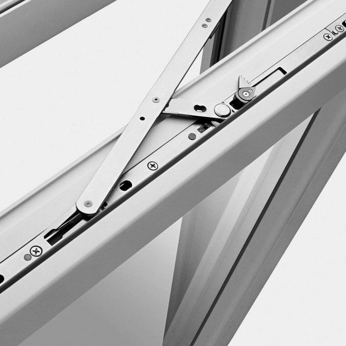 fittings for plastic windows