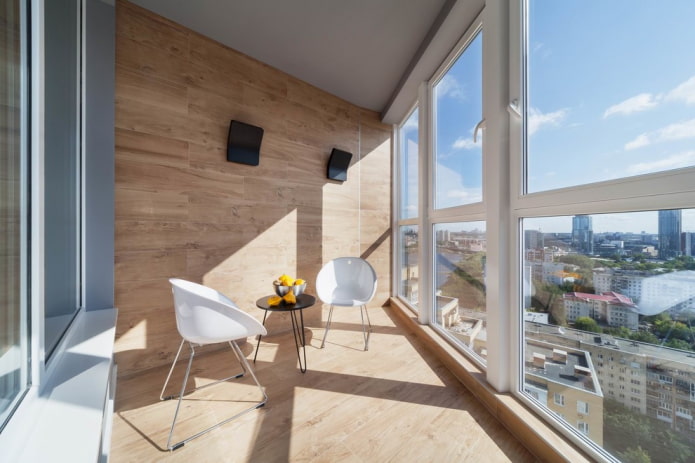 wood-like tiles in the balcony interior