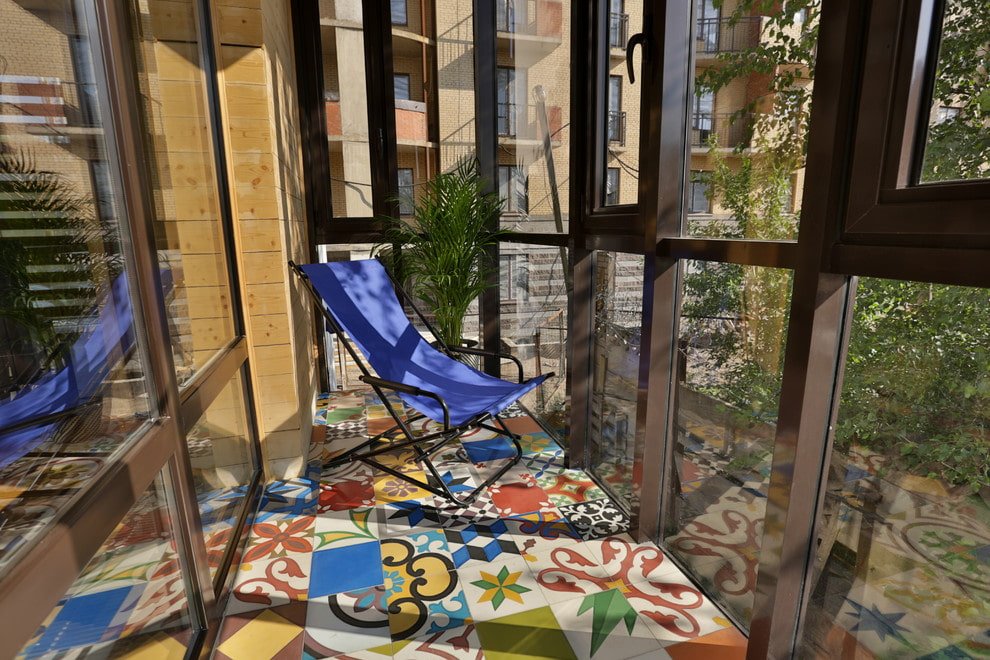 How to choose tiles for a balcony or loggia?