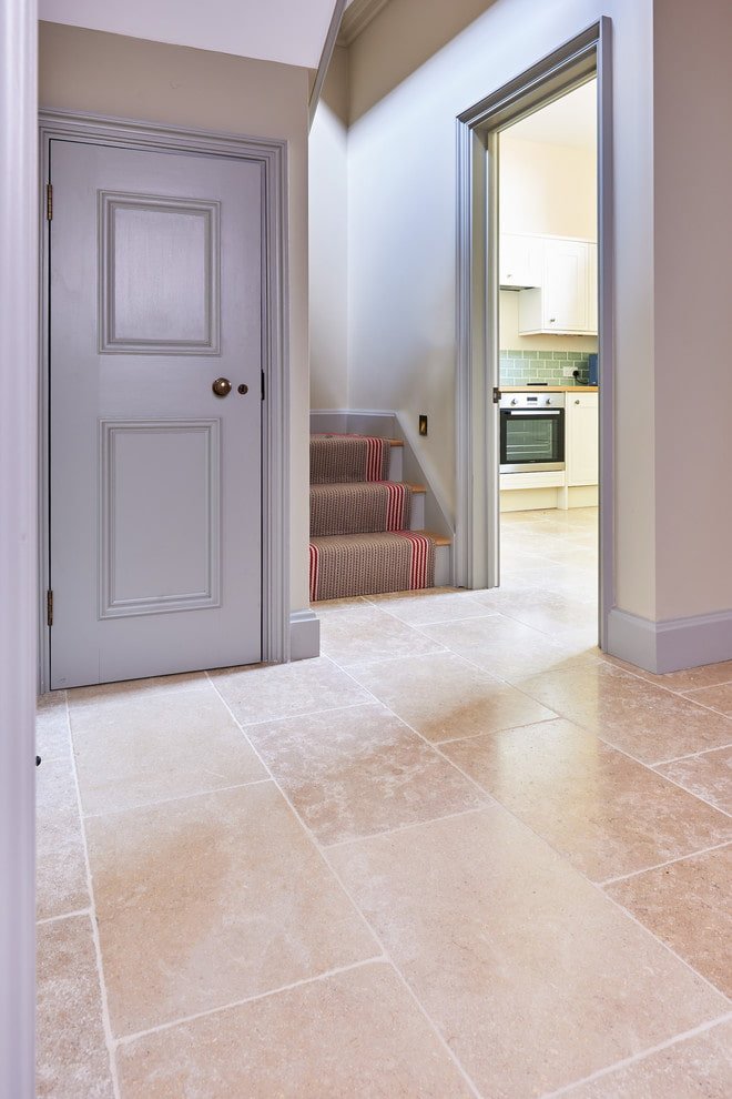 Staggered tiling