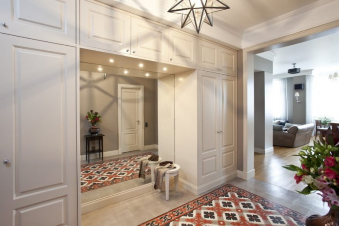 Pattern on the floor