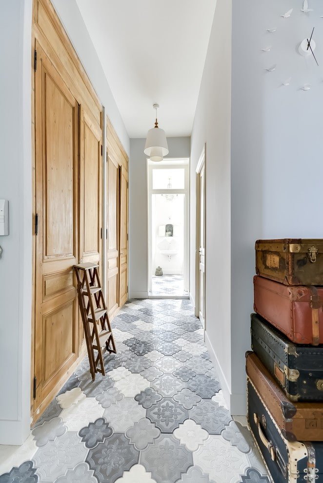 Figured tiles