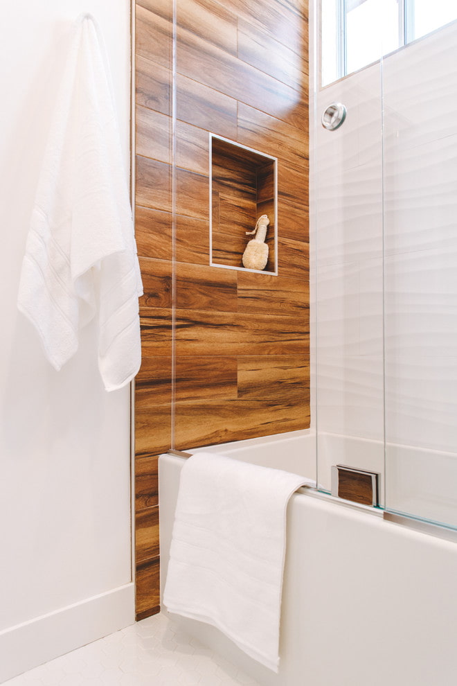 wood-like tiles in the bathroom interior
