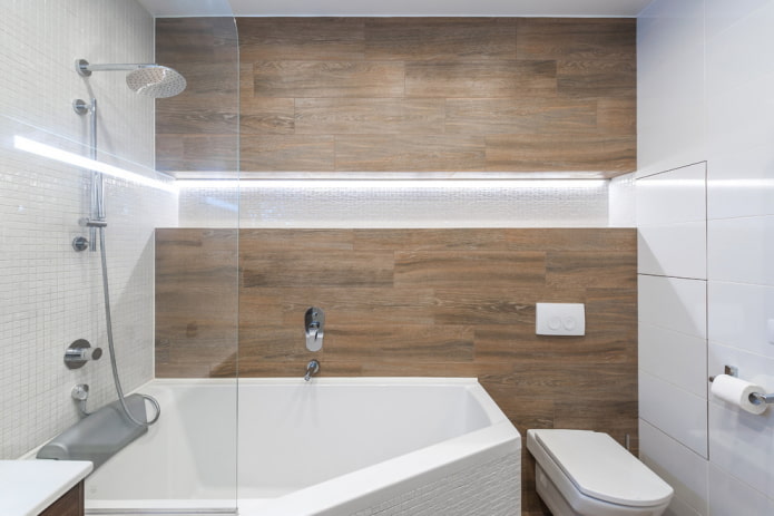 Wood-effect wall tiles