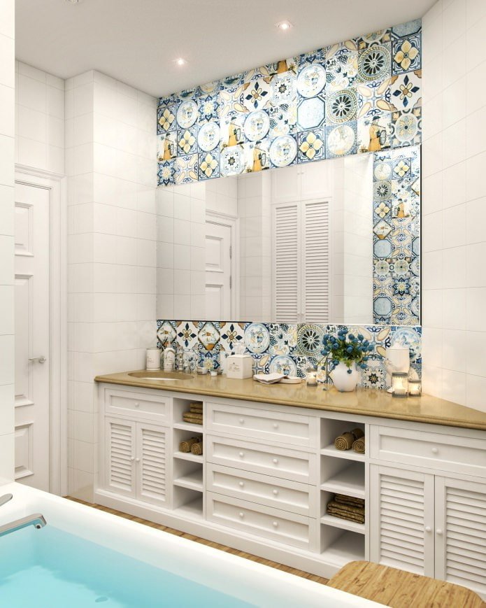 patchwork tiles in the bathroom