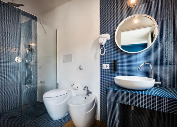 tiled decoration in the bathroom interior