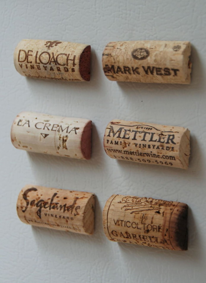 fridge magnets from corks