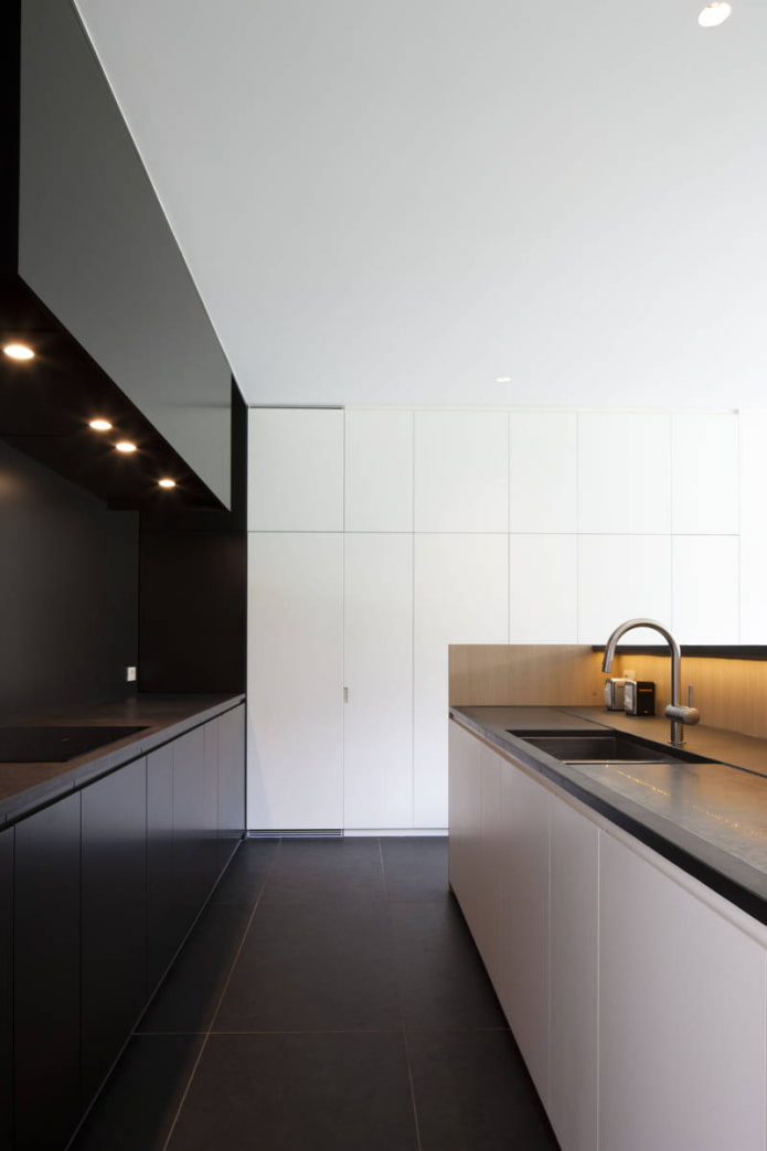 backlighting of a black kitchen