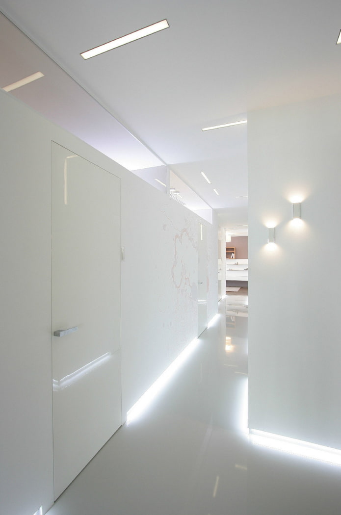 floor lighting in the interior of the hallway