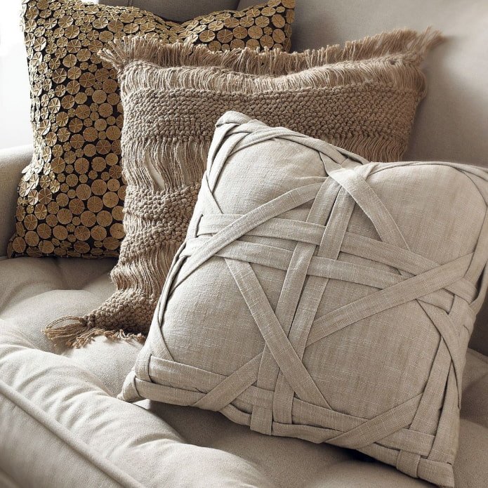 burlap pillow