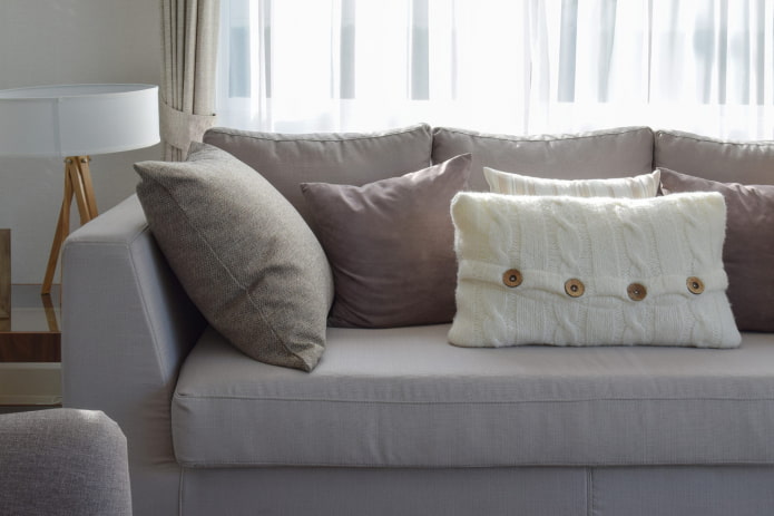 knitted pillow