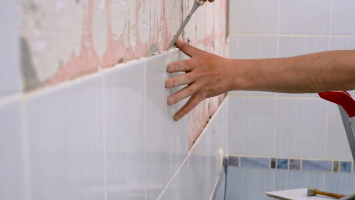 Removing tiles