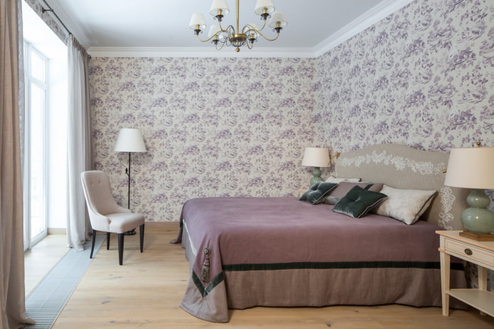 bed with a lilac bedspread in the bedroom